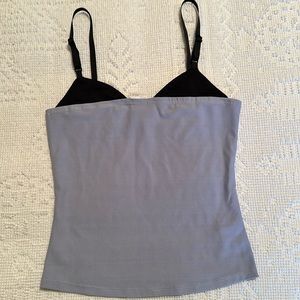 Parallel grey and black tank.